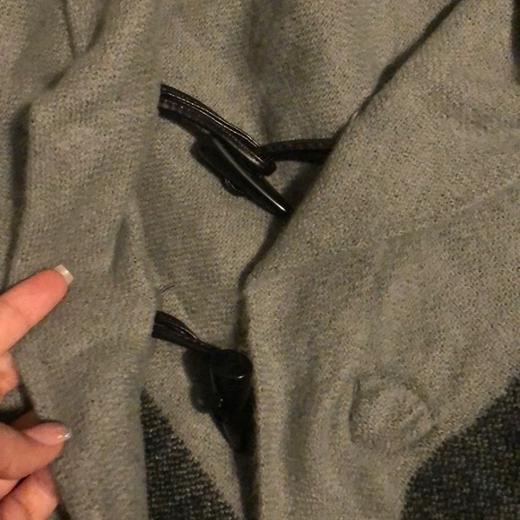 Grey and black women poncho with two button detail - Picture 2 of 6